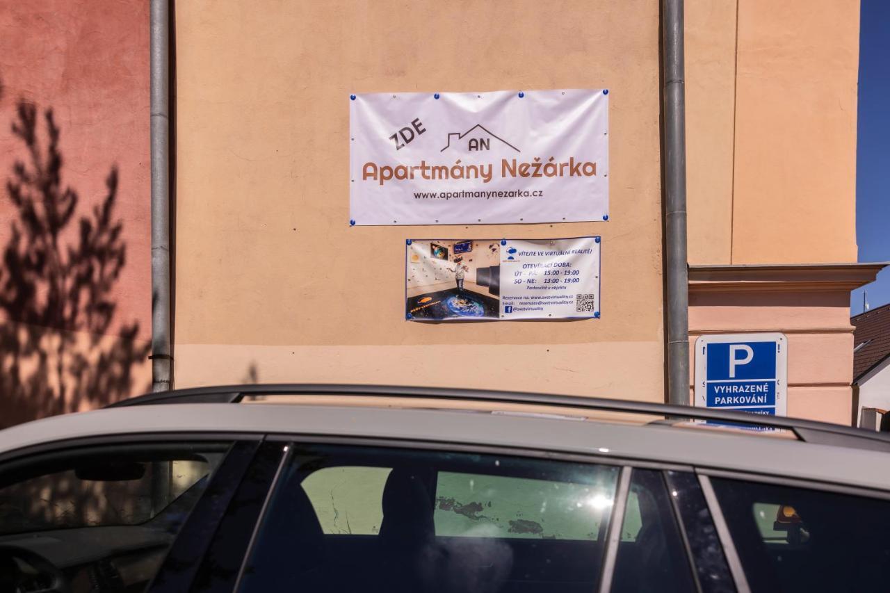 Apartmany Nezarka A Privatni Wellness Jindřichŭv Hradec Dış mekan fotoğraf